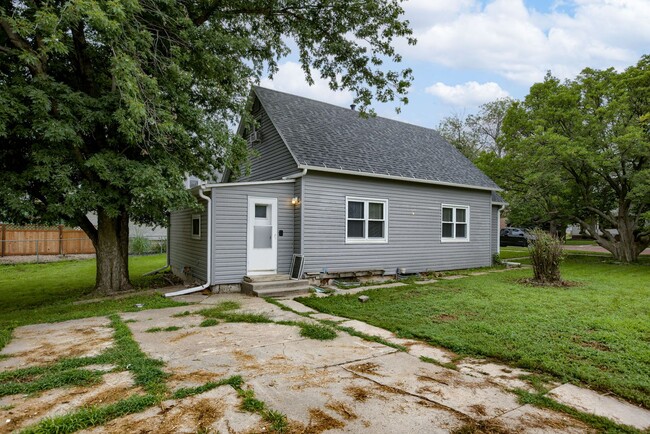 Foto del edificio - Cozy & Comfortable 2-Bedroom In Gretna!!