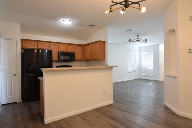 Building Photo - 5203 Donegal Bay Ct
