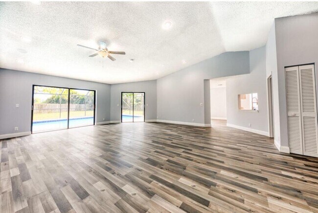 Building Photo - 9216 Neptunes Basin Ct