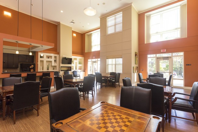 Building Photo - Roundtree Residences