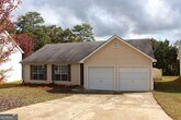 Foto principal - 2898 Cedar Trace Dr