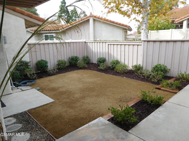 Building Photo - 2153 Wetstone Dr