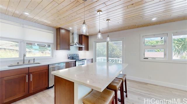 Building Photo - 4566 Sierra Dr