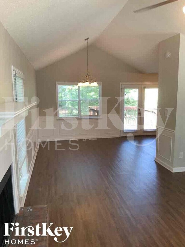 Building Photo - 125 Brandywine Dr