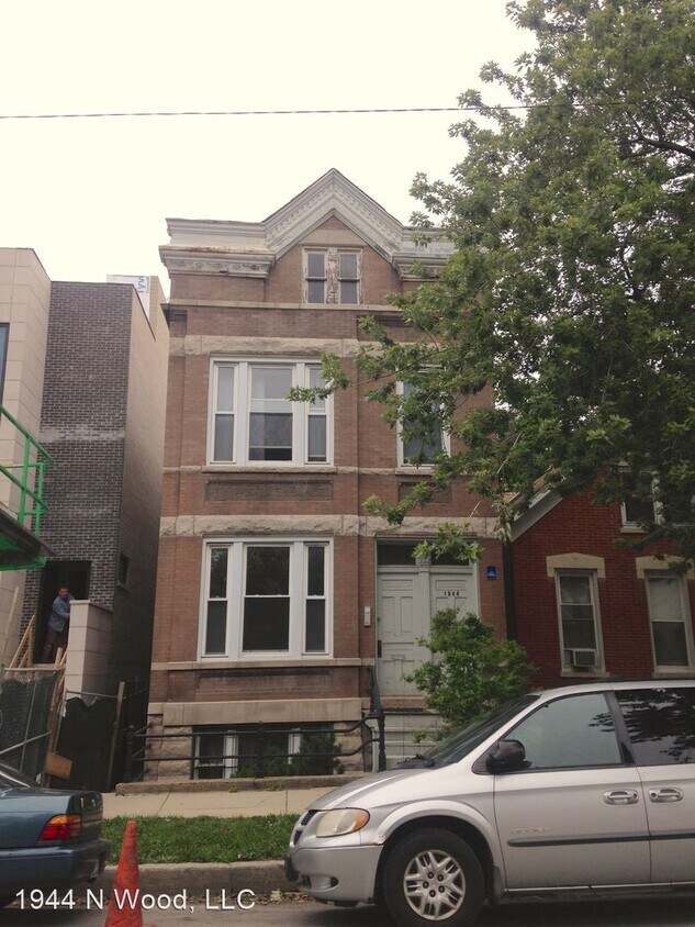 Primary Photo - 1944 N Wood St