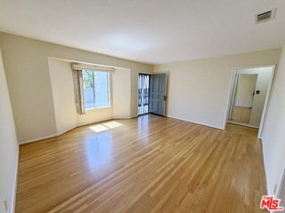 Building Photo - 5431 Cartwright Ave