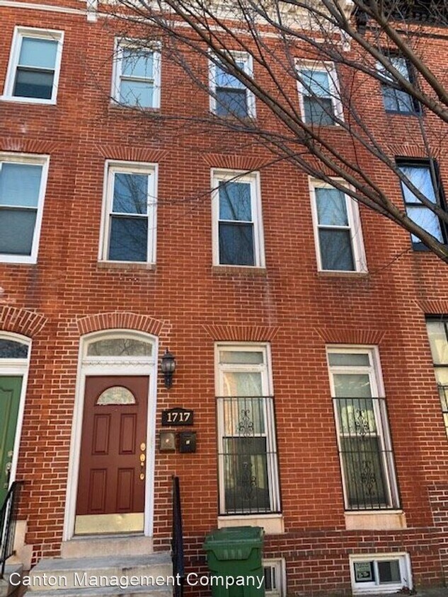 Primary Photo - 1717 W Lombard St