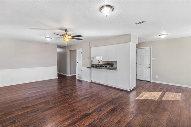 Building Photo - 3241 Oak Timber Dr