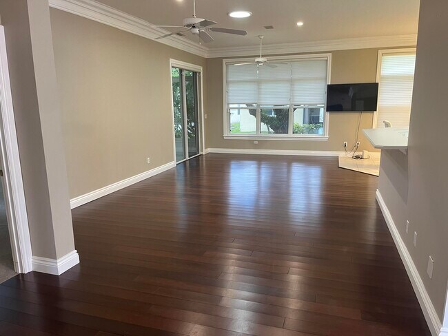 Building Photo - 628 Venetto Ct