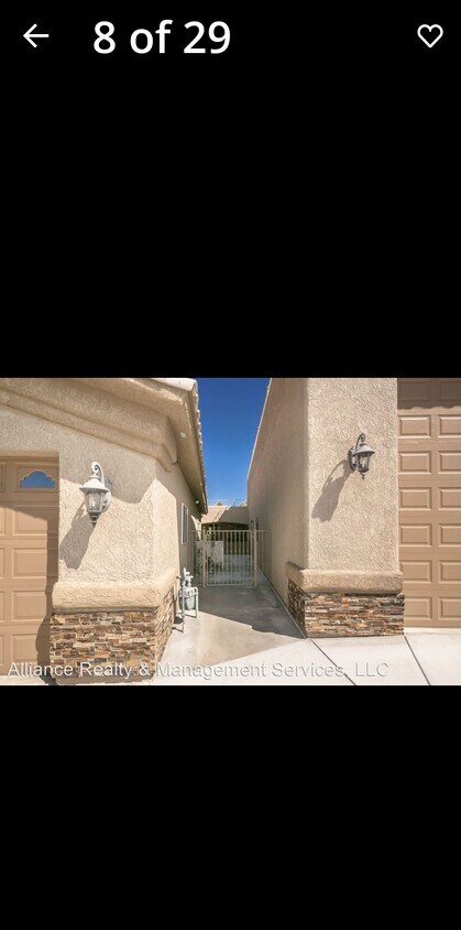 Secure entry - 2191 Fremont Dr