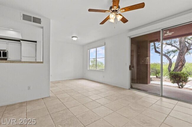 Building Photo - 9th hole views!