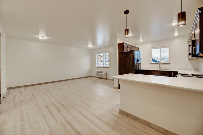Building Photo - 3103 Cooney Dr