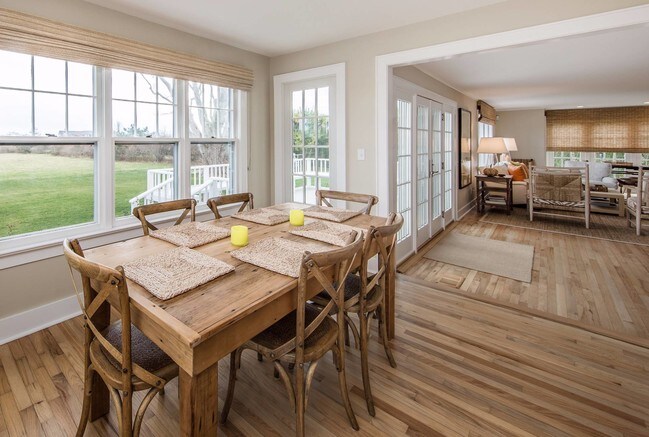 Foto del edificio - 125 Apaquogue Rd