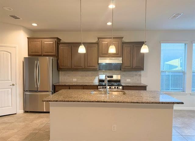 Building Photo - 1112 Genola Dr