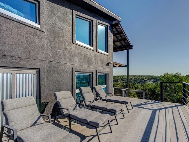 Foto del edificio - 46 Bonita Vista Dr