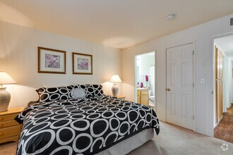 3 BR, 2 BA - 1 ,240 SF - Craig Ranch Villas