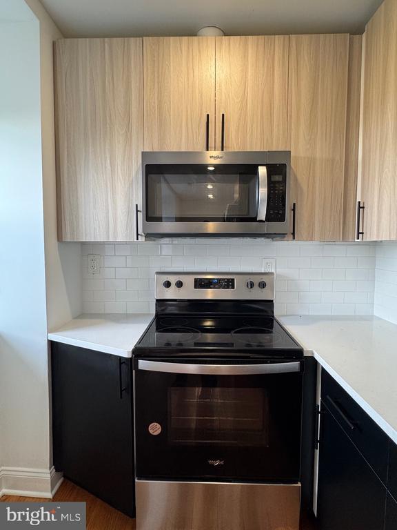 Foto del edificio - 4126 Parkside Ave