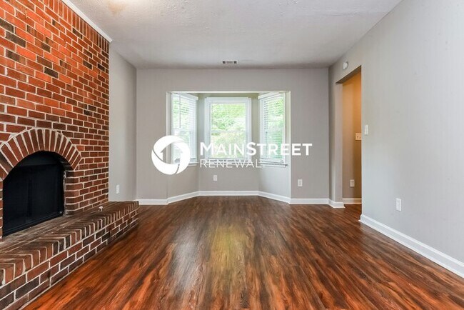 Foto del edificio - 3 Bedroom Pet-Friendly Home in Conyers, GA...