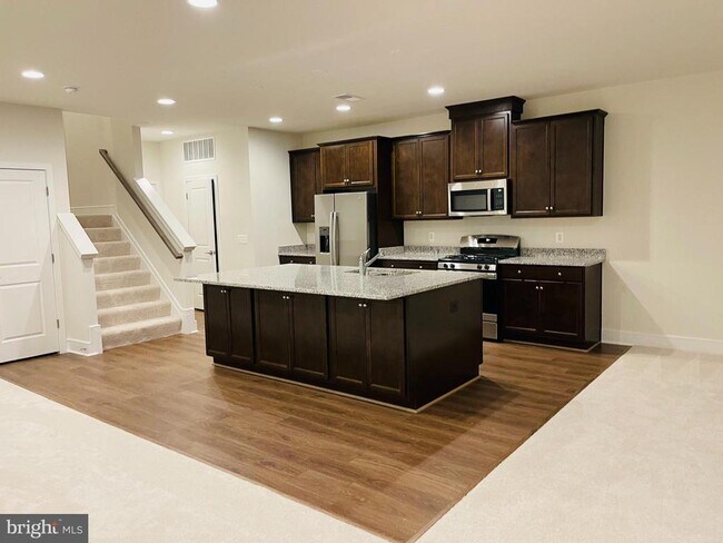 Foto del edificio - 106 Choke Cherry Ct