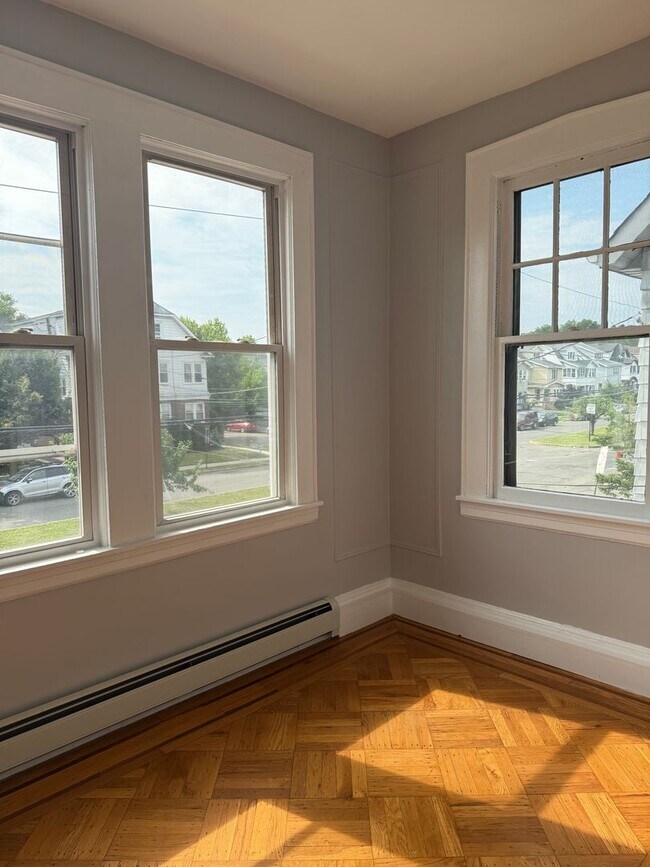 Foto del edificio - 253 Ampere Pkwy