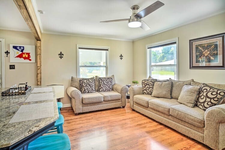 Foto principal - 122 N Richelieu Cir