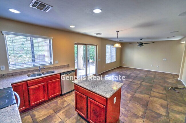 Building Photo - 6026 S Hawks Hollow Court