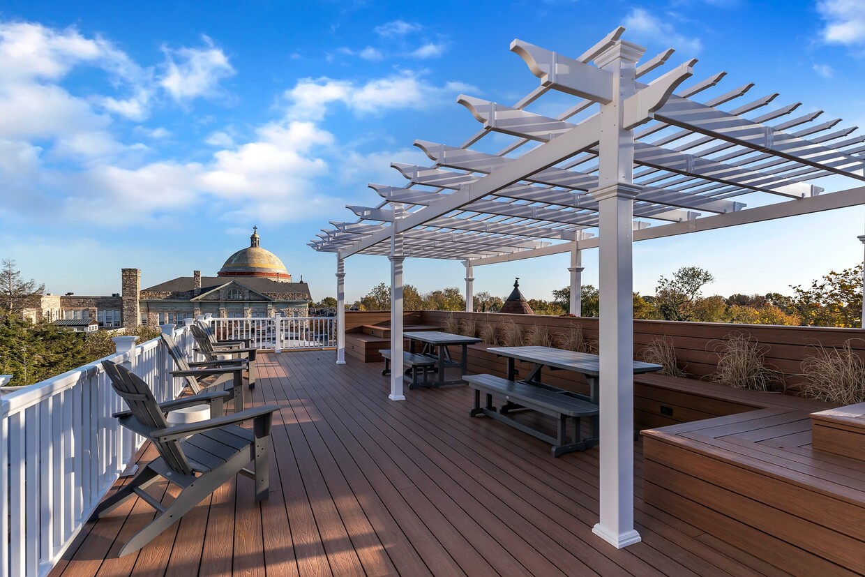 Brand New Roof Deck - Cedar Park