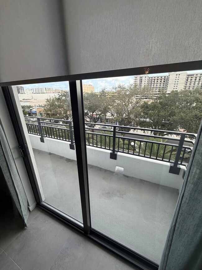 Foto del edificio - 2128 Taylor St