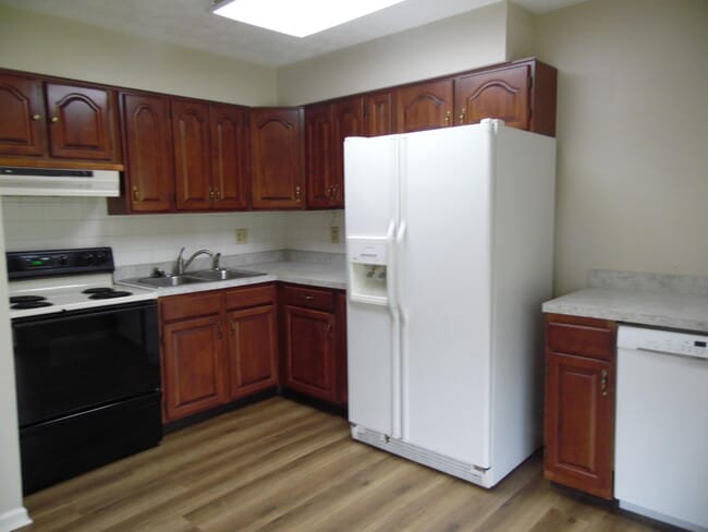 Building Photo - 267 Argonne Cir