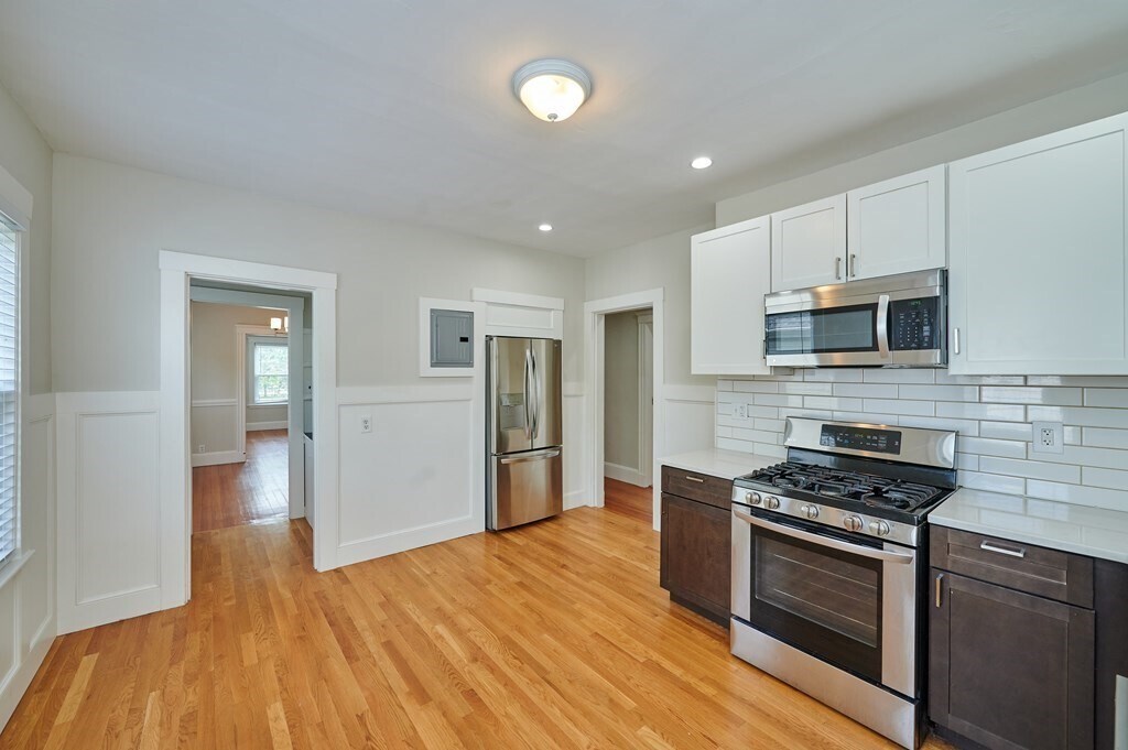 Foto principal - 1873 Hyde Park Ave