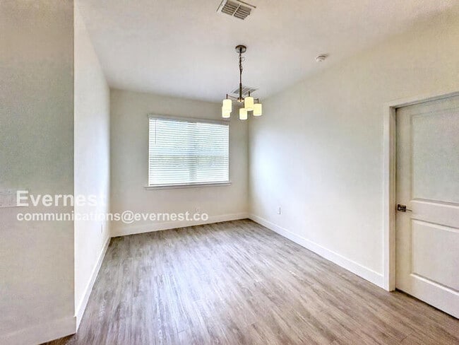 Building Photo - 2554 Ananas Rd