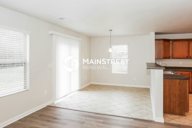 Building Photo - 3 Bedroom Pet-Friendly Home in Meridianville, AL with Main Street Renewal