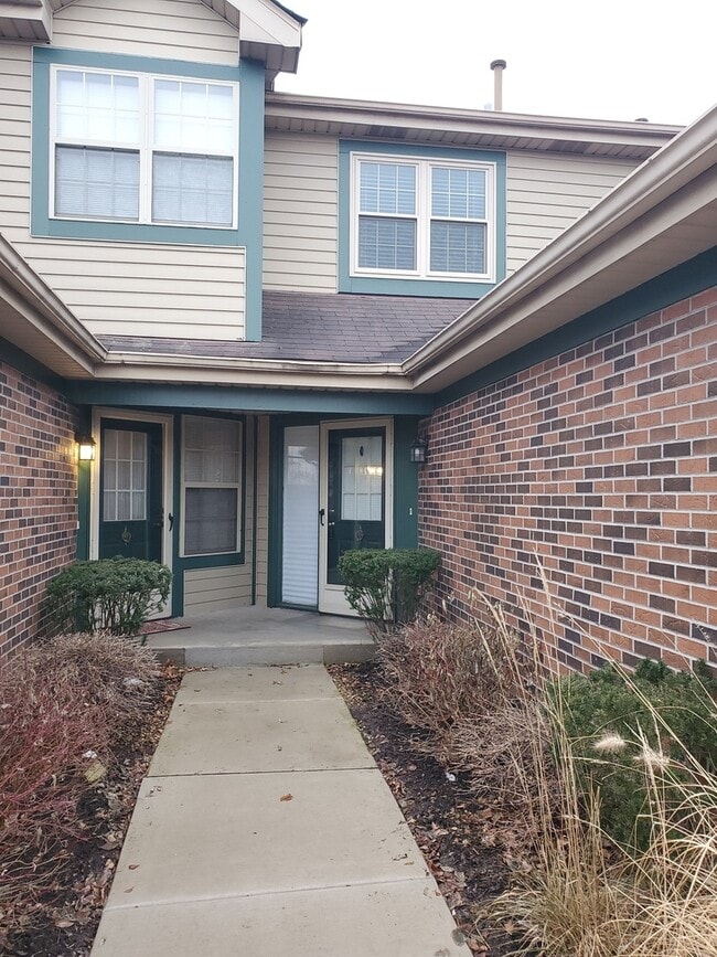Building Photo - 986 Ridgefield Ln