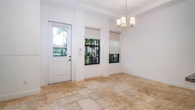 Building Photo - 8461 NW 51st Ter  8461 Doral Fl 33166