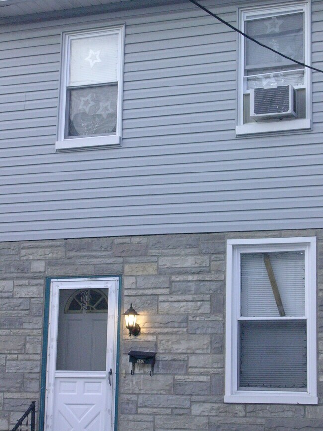 Photo - 163 38th St House