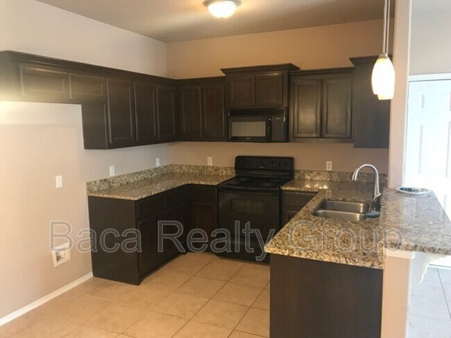 Foto del edificio - 707 NE 19th St