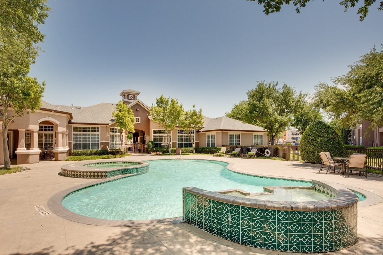 The View At Lakeside Apartments Lewisville, TX