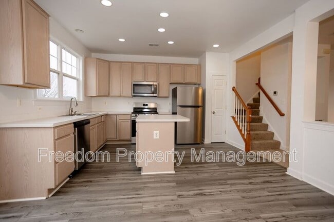 Building Photo - 8150 Rainwater Cir