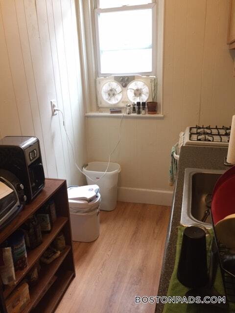 Building Photo - 1334 Commonwealth Ave