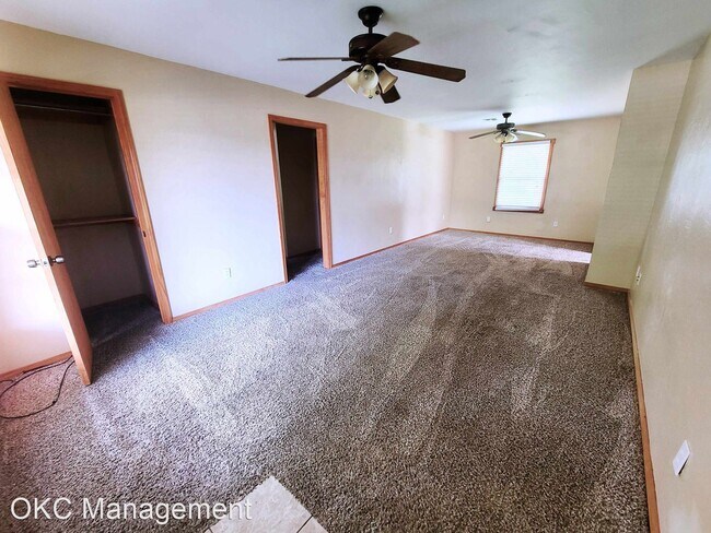 Building Photo - 2 br, 1 bath House - 2220 W Britton Rd