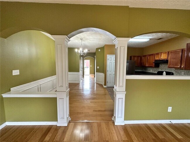 Building Photo - 2172 Hawks Bluff Trail NW