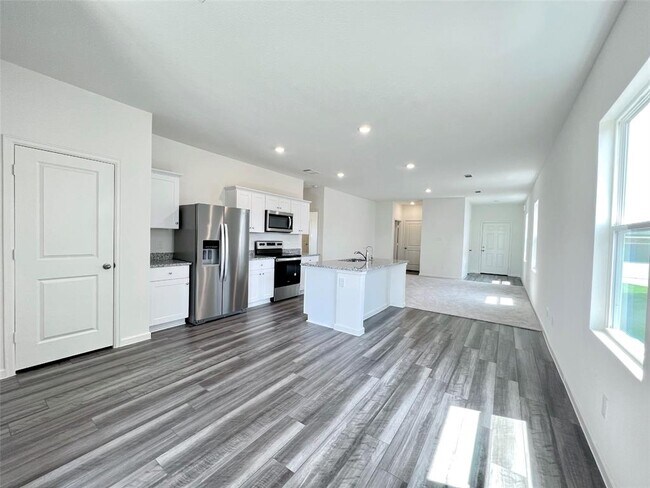 Foto del edificio - 680 Amesbury Rd