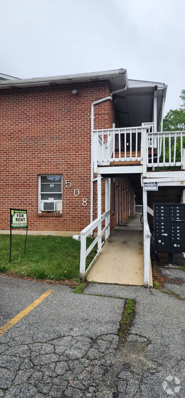 Building Photo - 508 N Juniata St