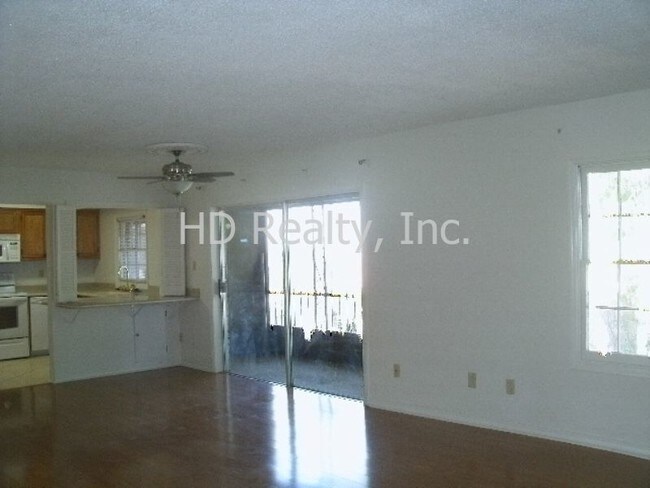 Building Photo - 119 Georgetown Dr