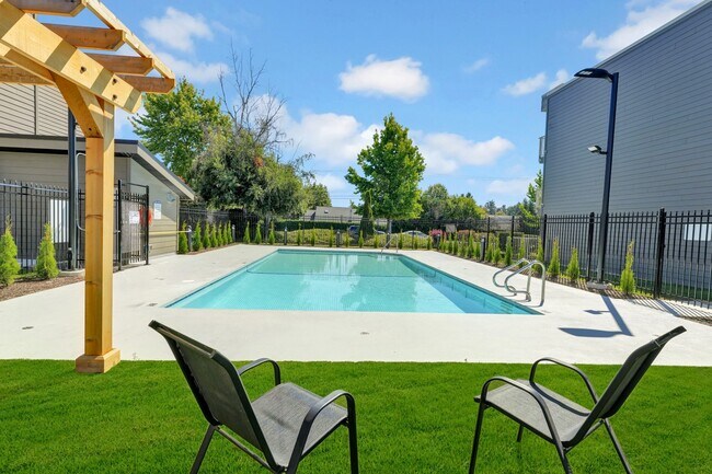 Photo du bâtiment - Lochside Apartments