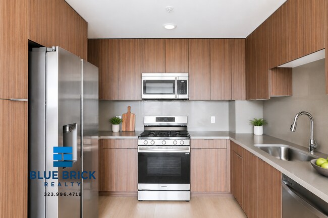 Foto del edificio - 326 Robinson St