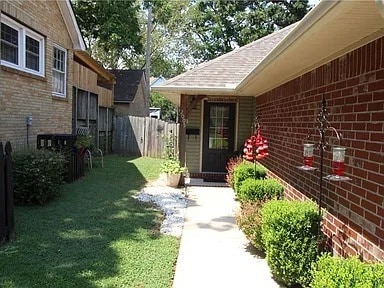 Building Photo - 2005 S P St