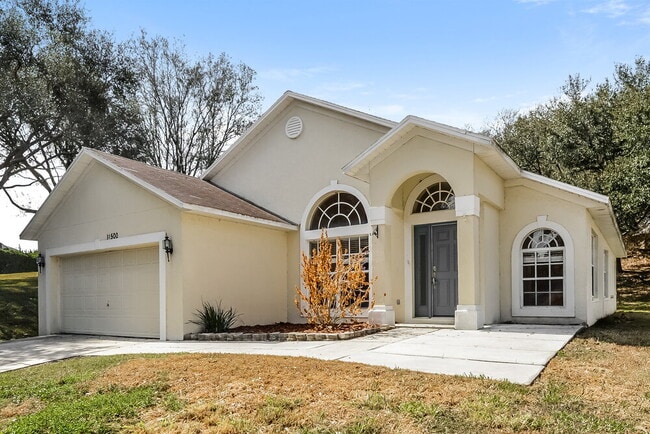 Building Photo - 10500 Mira Lago Ln