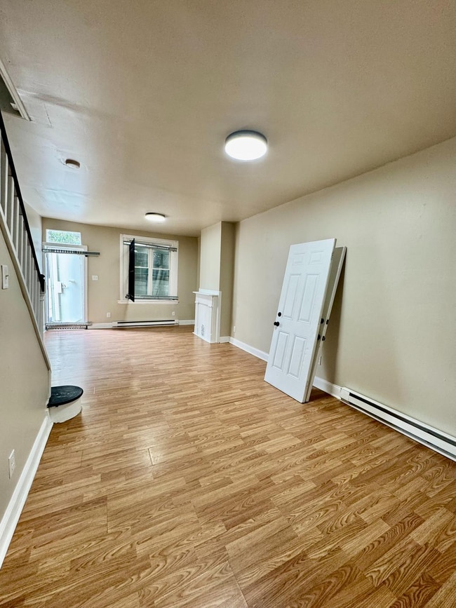 Building Photo - 1827 N Bailey St