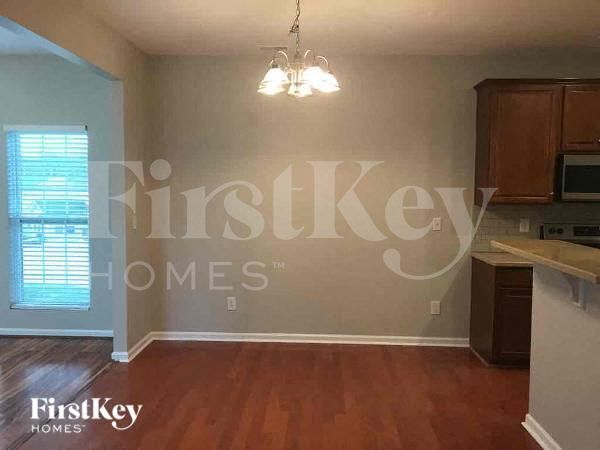 Foto del edificio - 6004 Springs St